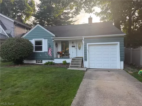 2115 12th St, Cuyahoga Falls, OH 44223