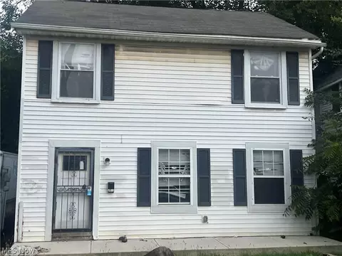9501 Anderson Ave, Cleveland, OH 44105