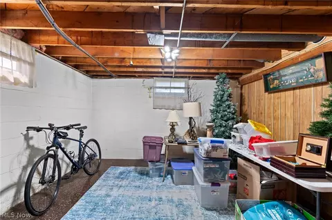 Other - 634 Parkview Ave, Akron, OH 44310 photo 5 of 9