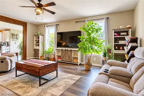 Living - 362 Reserve Ave, Oberlin, OH 44074 photo 1 of 2