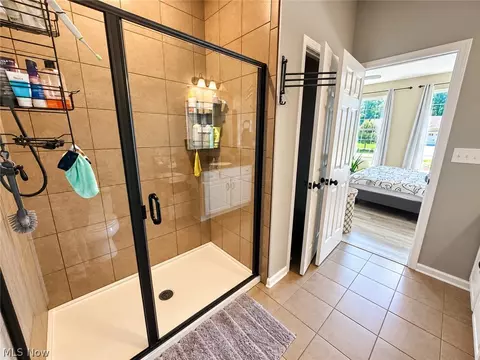 Bath - 362 Reserve Ave, Oberlin, OH 44074 photo 3 of 5