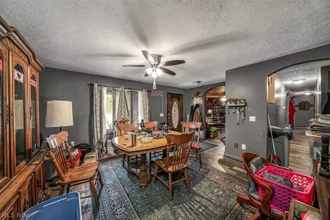Dining - 7672 Lanese Dr, Windsor, OH 44099 photo 1 of 1