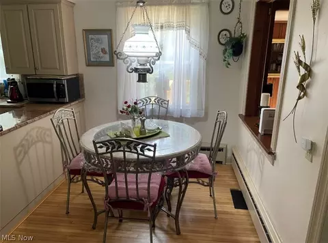 Dining - 6128 Lundy Ln, Boardman, OH 44512 photo 3 of 3