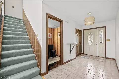 Entry Way - 113 Olson Spur, Munroe Falls, OH 44262 photo 2 of 6