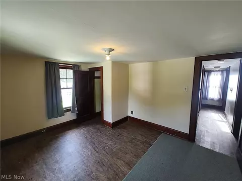 Bedroom - 6005 Hillcrest Ave, Ashtabula, OH 44004 photo 4 of 6