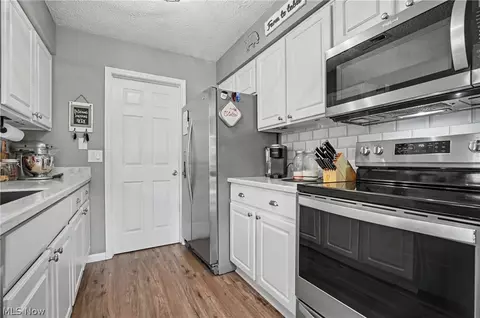 4080 Falconswalk Ct, Stow, OH 44224 photo 14