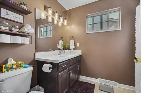 4080 Falconswalk Ct, Stow, OH 44224 photo 30