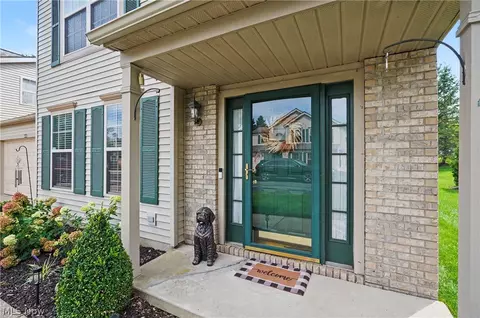 4080 Falconswalk Ct, Stow, OH 44224 photo 3