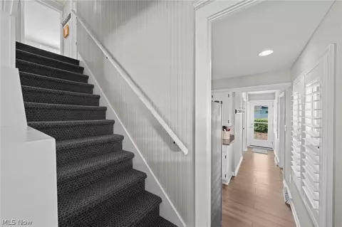 Entry Way - 319 Seneca Ave, Huron, OH 44839 photo 2 of 3