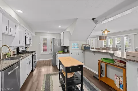 Kitchen - 319 Seneca Ave, Huron, OH 44839 photo 1 of 5