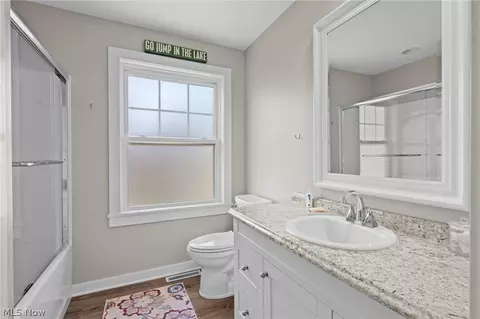 Bath - 319 Seneca Ave, Huron, OH 44839 photo 5 of 5