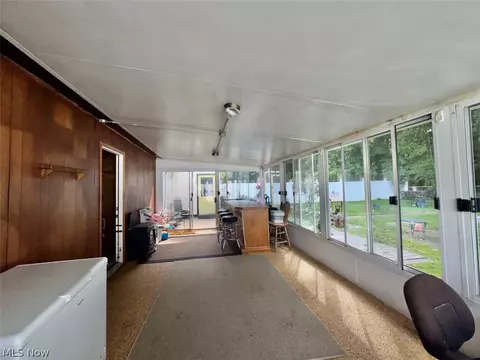 Exterior - 1415 Eleanor Dr, Ashtabula, OH 44004 photo 3 of 7