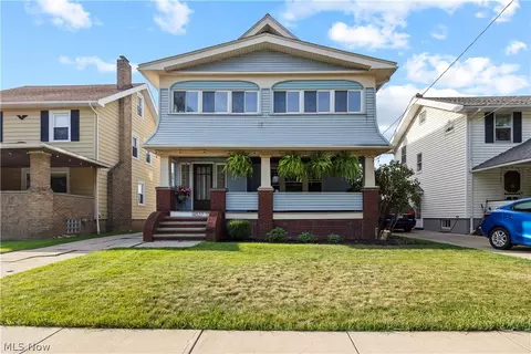 14537 Bayes Ave, Lakewood, OH 44107