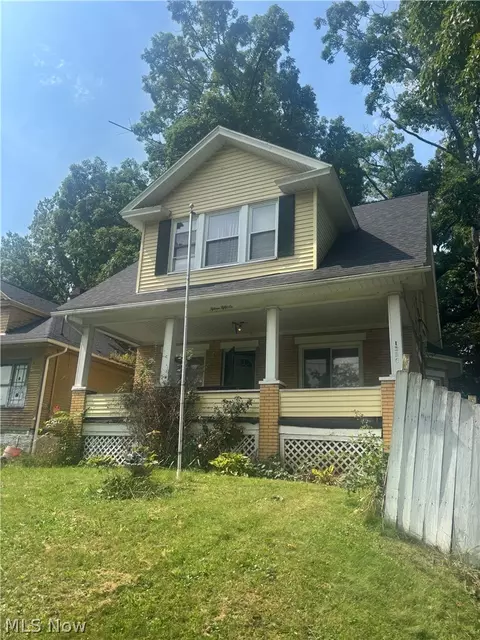 1556 Bryson St, Youngstown, OH 44505
