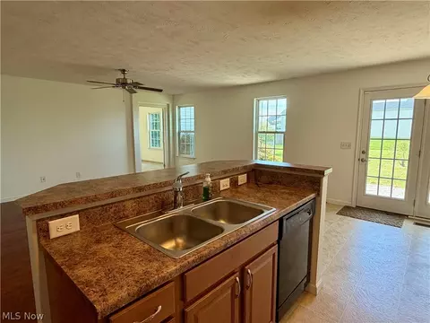 Kitchen - 2143 Fowl Rd, Elyria, OH 44035 photo 3 of 4