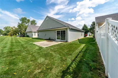 Exterior - 122 Haydens Arbor, Elyria, OH 44035 photo 10 of 11