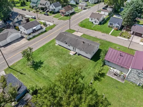 View/Area - 1902 Root Ave NE, Canton, OH 44705 photo 1 of 6