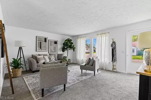 Living - 1902 Root Ave NE, Canton, OH 44705 photo 1 of 3