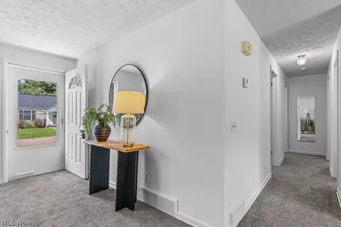 Entry Way - 1902 Root Ave NE, Canton, OH 44705 photo 1 of 2