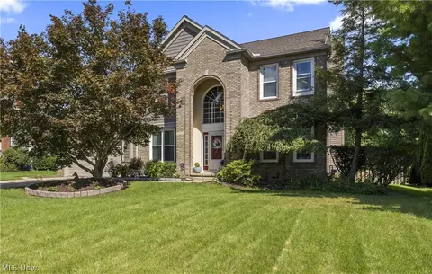 3025 Merino Ln, Twinsburg, OH 44087