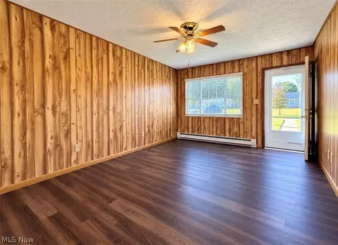 Living - 9841 Short Dr, Windham, OH 44288 photo 1 of 2