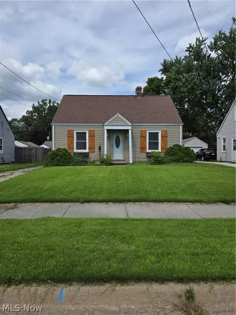 1411 Onondago Ave, Akron, OH 44305