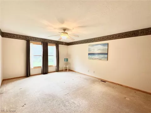 Bedroom - 3663 Cranberry Hl, Rootstown, OH 44272 photo 1 of 4