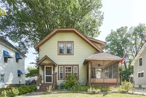 1745 9th St, Cuyahoga Falls, OH 44221