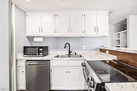 Kitchen - 28 Valley Forge Ln #2A, Elyria, OH 44035 photo 1 of 3