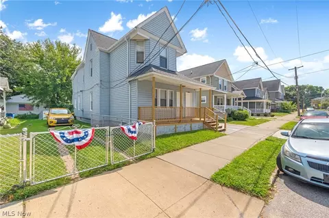 1435 W 50th St, Cleveland, OH 44102