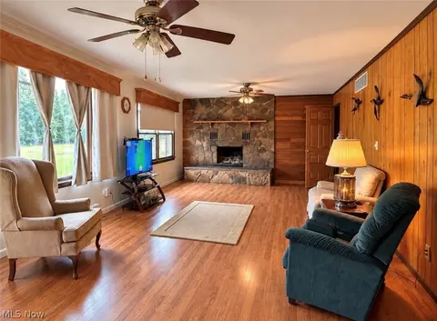 Living - 166 Tanner Ln, Walker, WV 26180 photo 1 of 2
