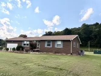 Exterior - 166 Tanner Ln, Walker, WV 26180 photo 4 of 4