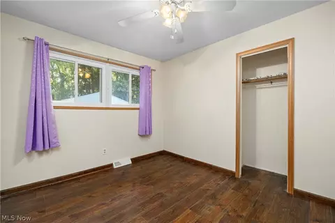 Bedroom - 369 White Oak Dr, Elyria, OH 44035 photo 1 of 10