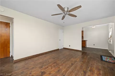 Living - 369 White Oak Dr, Elyria, OH 44035 photo 4 of 4