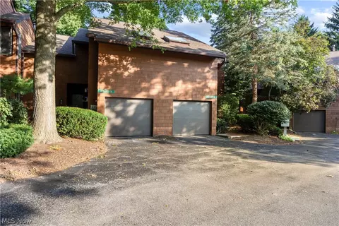 30017 Center Ridge Rd #F, Westlake, OH 44145