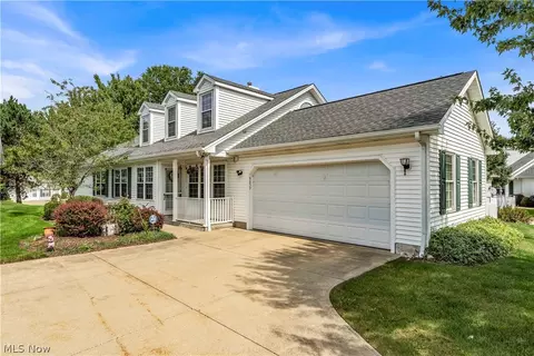 6859 Hidden Lake Trl, Brecksville, OH 44141