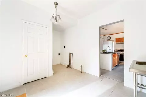 651 E 6th St, Salem, OH 44460 photo 21