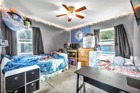 Bedroom - 1781 Perth Rd, Madison, OH 44057 photo 3 of 5