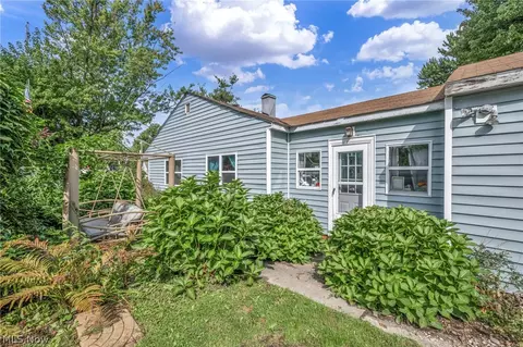 Exterior - 1781 Perth Rd, Madison, OH 44057 photo 9 of 15