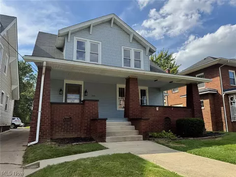 Exterior - 1141 Broad Ave NW, Canton, OH 44708 photo 5 of 10
