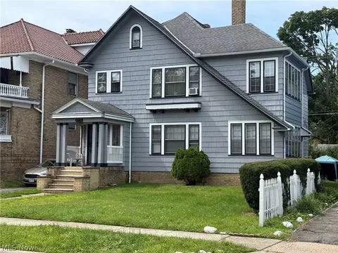 1574 Glenmont Rd, East Cleveland, OH 44118