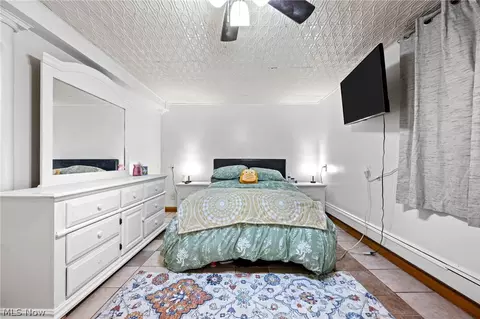 Bedroom - 252 E Comet Rd, Clinton, OH 44216 photo 3 of 4