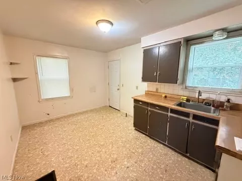 Kitchen - 3950 Gary Ave, Lorain, OH 44055 photo 1 of 3
