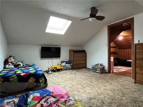 Bedroom - 1701 Maple St, Wickliffe, OH 44092 photo 6 of 11