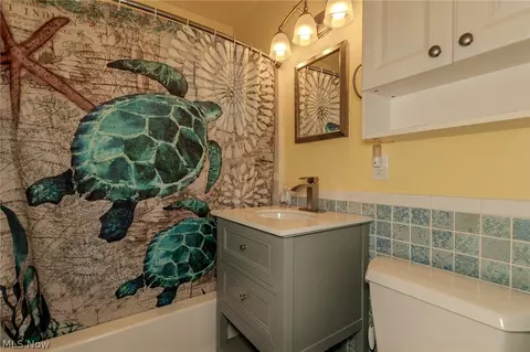 Bath - 1701 Maple St, Wickliffe, OH 44092 photo 1 of 2