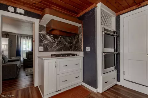 Kitchen - 1701 Maple St, Wickliffe, OH 44092 photo 3 of 3
