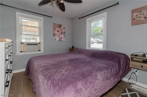 Bedroom - 1701 Maple St, Wickliffe, OH 44092 photo 1 of 11