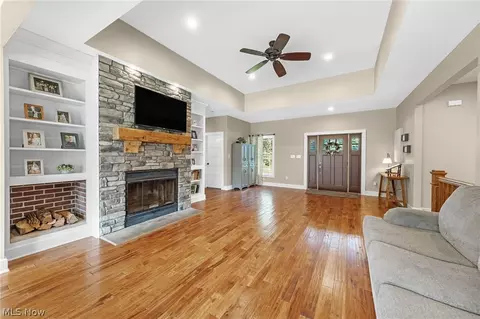 Living - 2976 Greenleaf Rd, Akron, OH 44312 photo 3 of 3