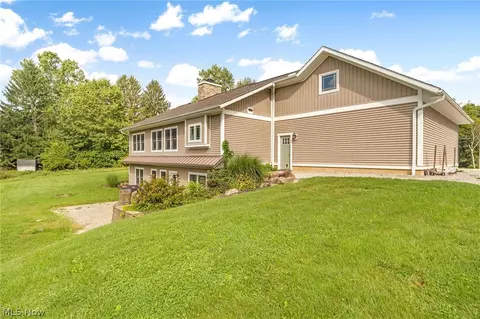 2976 Greenleaf Rd, Akron, OH 44312 photo 5