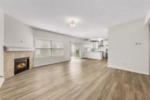 Living - 152 Larimar Dr, Willowick, OH 44095 photo 2 of 7